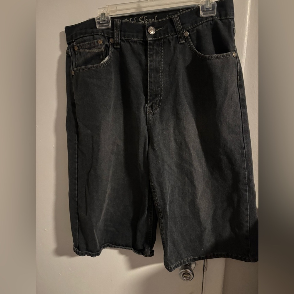 Old Skool Black Denim Bermuda Jorts Knee Length Men’s Size 34